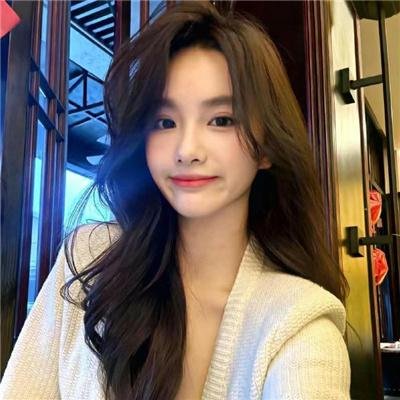 纸板屋女孩